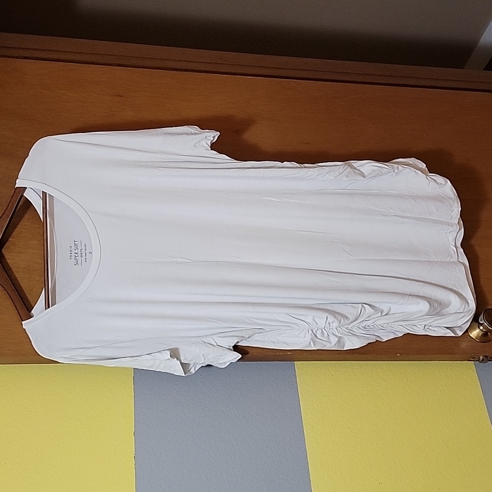Torrid Super Soft Knit Tunic (White)